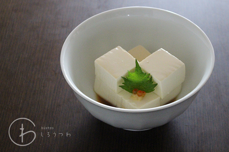 白磁面取深鉢03