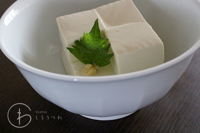 白磁面取深鉢04